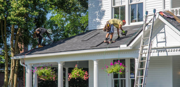 Best Roof Gutter Cleaning  in The Hideout, PA